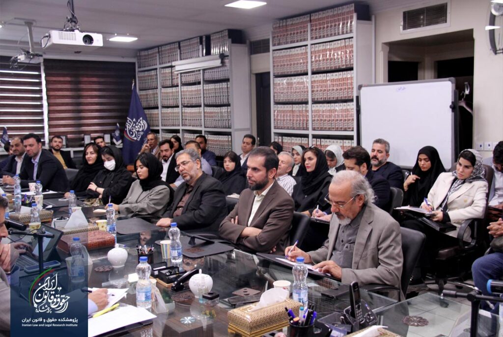 کرسی علمی «تحلیل و بررسی رای دادگاه مبنی بر مبدا خسارت تاخیر تادیه در چک انتقال یافته پس از صدور گواهی عدم پرداخت»