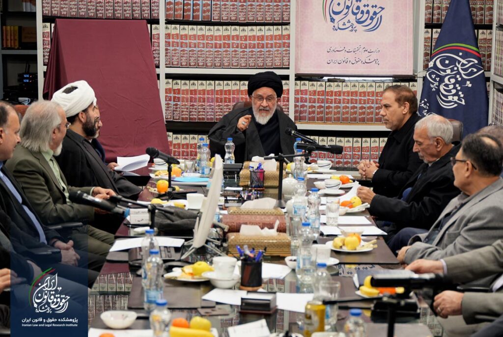 رونمایی سامانه حقوقی پود