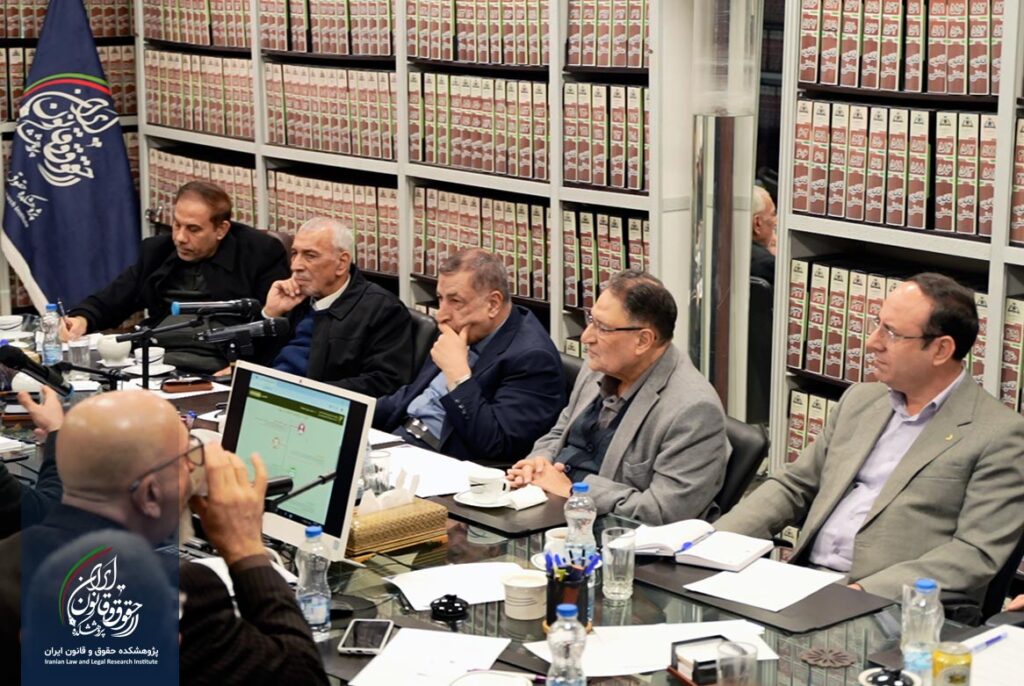 رونمایی سامانه حقوقی پود