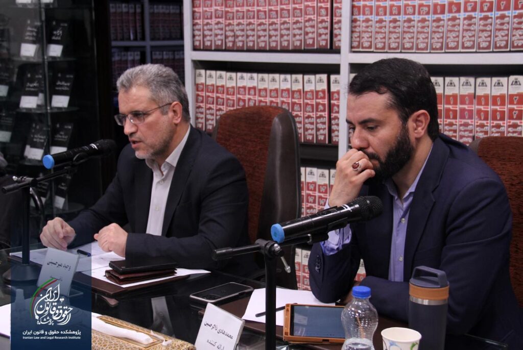 محمدهادی ذاکرحسین
و وحید میرحسینی