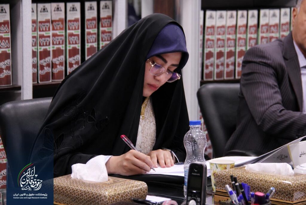 زینب بابایی