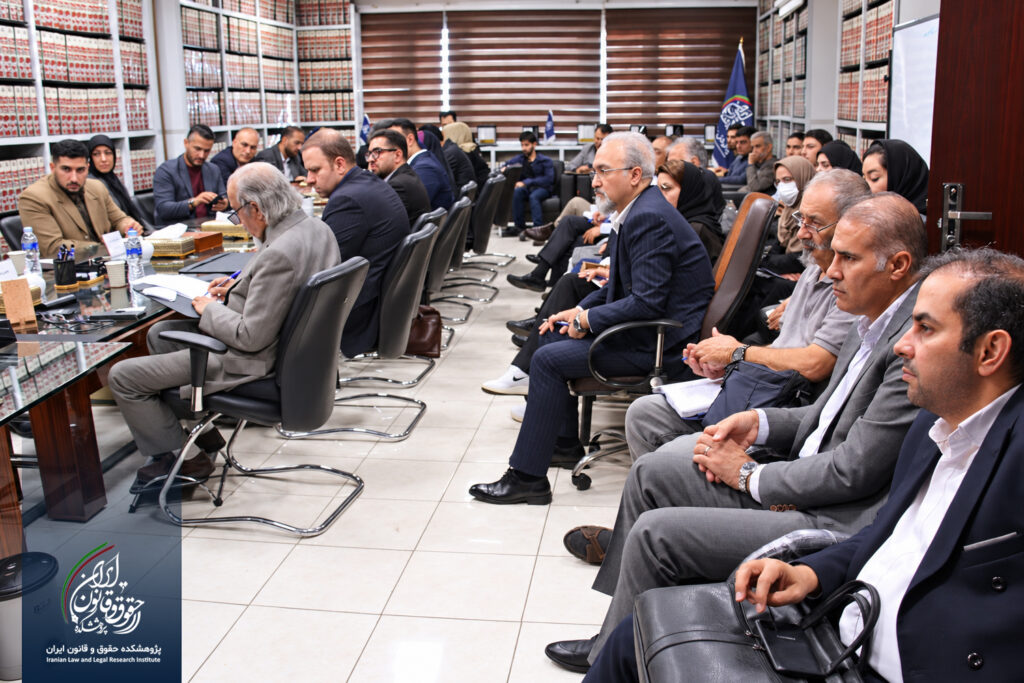 کرسی علمی «تحلیل و بررسی رأی دادگاه مبنی بر اثر امتناع وکیل از ارائه حساب دوران وکالت بر مصلحت موکل و وضعیت معاملات وکیل»