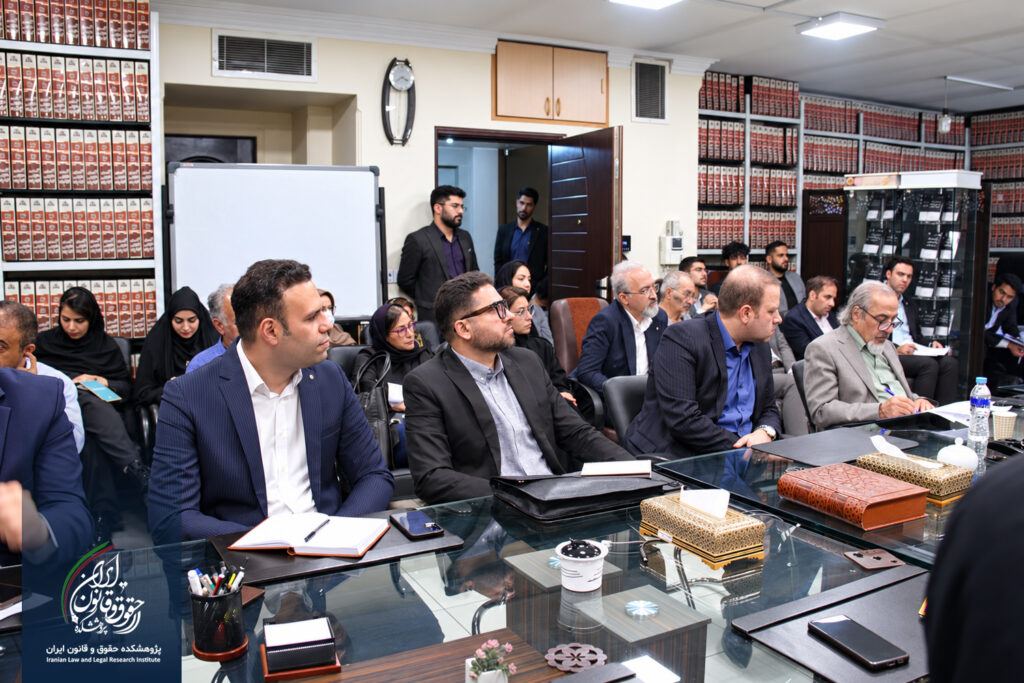 کرسی علمی «تحلیل و بررسی رأی دادگاه مبنی بر اثر امتناع وکیل از ارائه حساب دوران وکالت بر مصلحت موکل و وضعیت معاملات وکیل»
